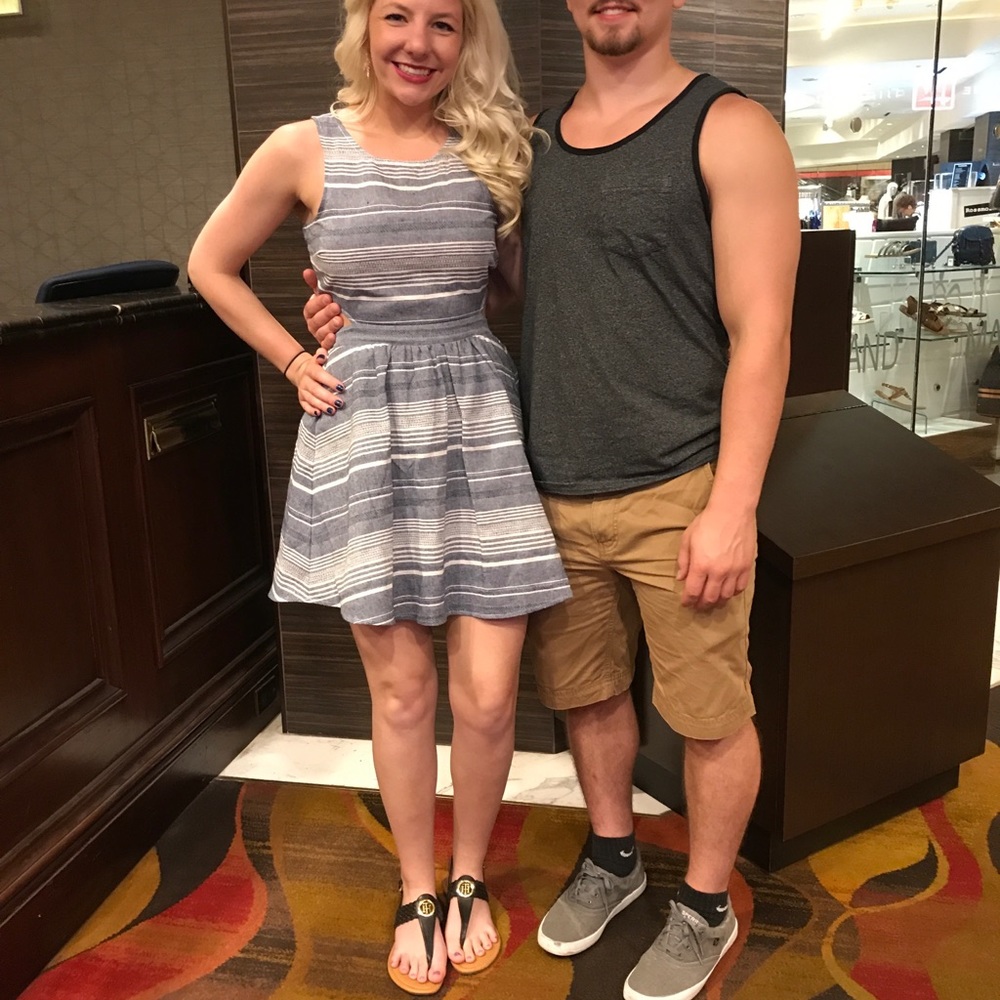 Adorable date night dress!